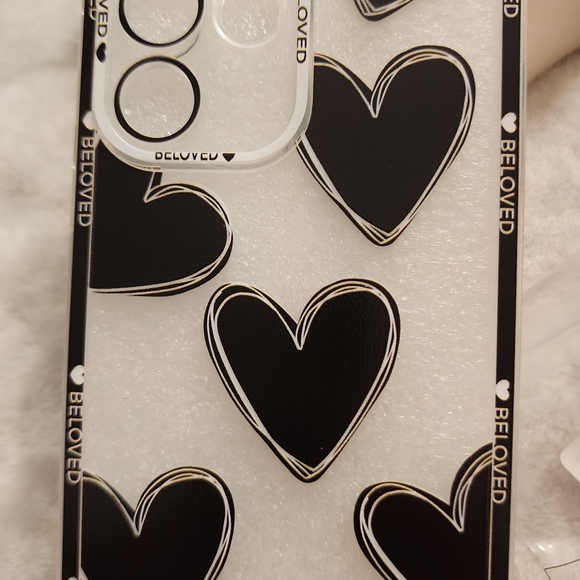 Stylish Phone Case Collection - Assorted Designs - Picture 6 of 9